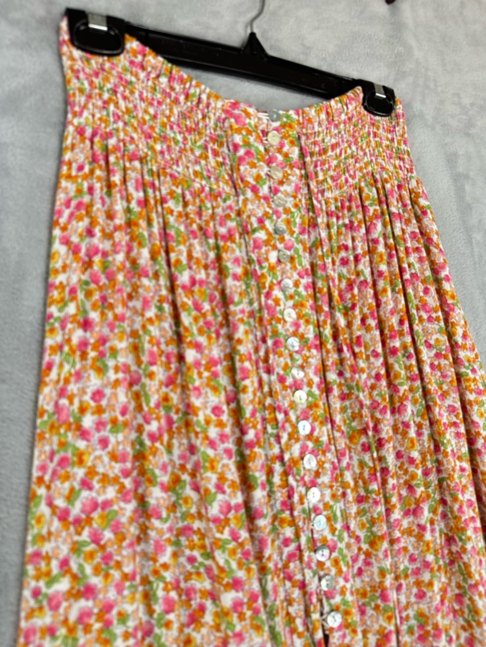 Rachel Zoe Floral Boho Maxi Skirt M Smocked Waist Button Front Slit Viscose - Picture 4 of 10